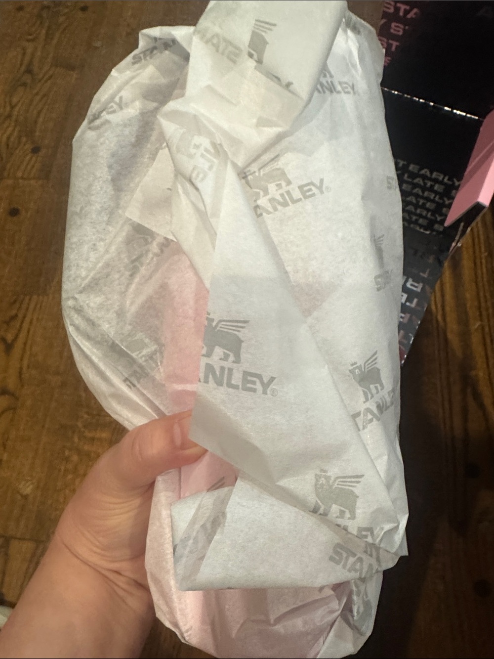 Stanley X Messi/Pink/Black/Flip Straw/GOAT/Travel Tumbler with Black Handle/NIB! - Picture 11 of 15